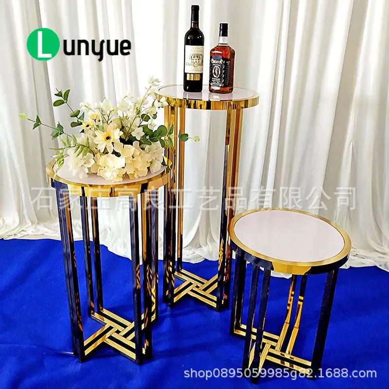 Maßgefertigter Edelstahl-Blume – Wedding Supply Factory Bewertung und Preis